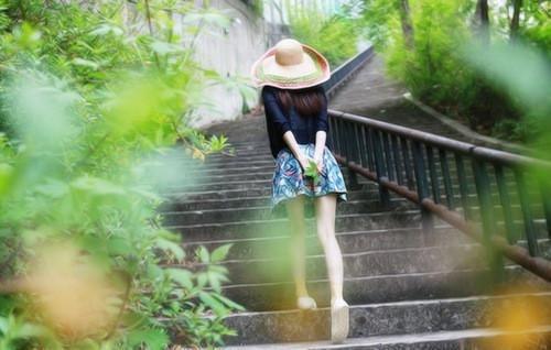 谢见昀盛微（冰山感冒小说）全文免费谢见昀盛微读无弹窗大结局_(谢见昀盛微冰山感冒小说小说免费谢见昀盛微读)最新章节列表（谢见昀盛微）